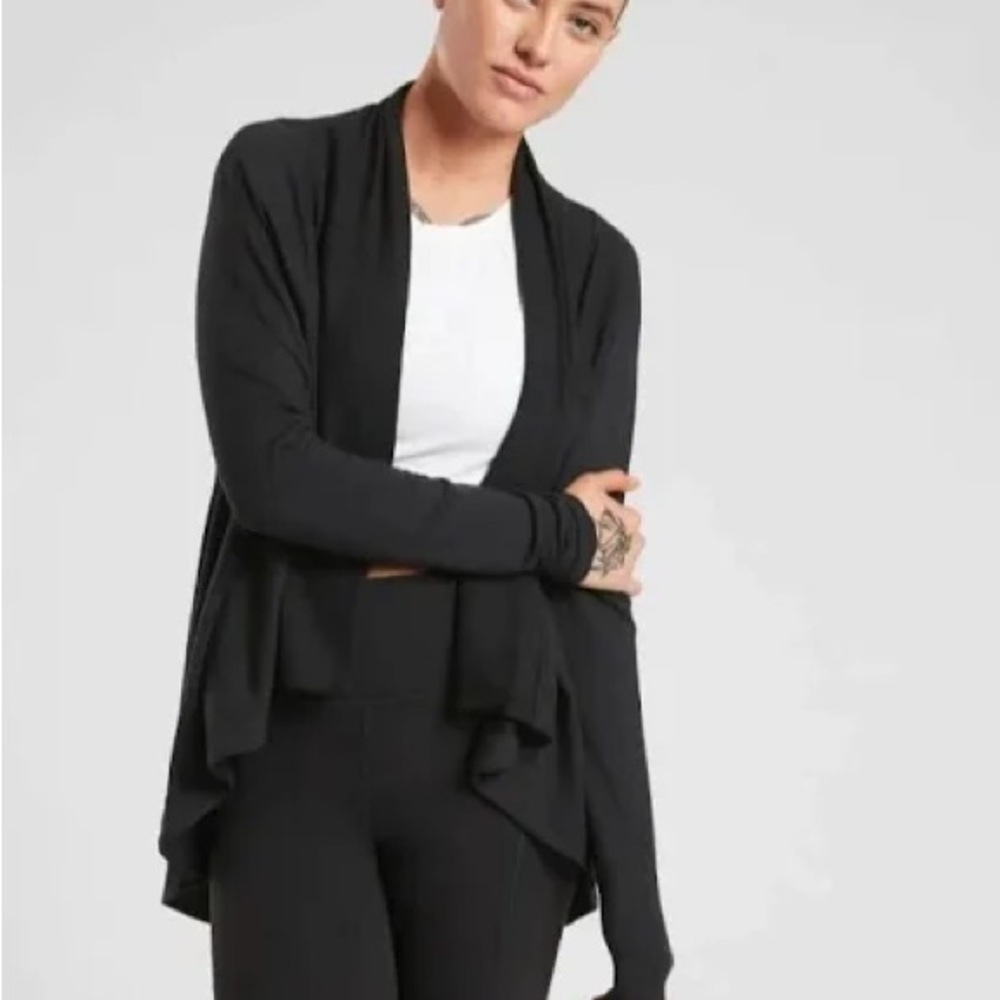 NWT Athleta Black Women’s Nirvana Wrap Cardigan/ Wear Two Ways/ Size Small